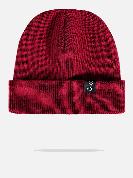 Gorro Modelo Marinheiro Curto na Cor Vinho Quente em Lã Cenlado