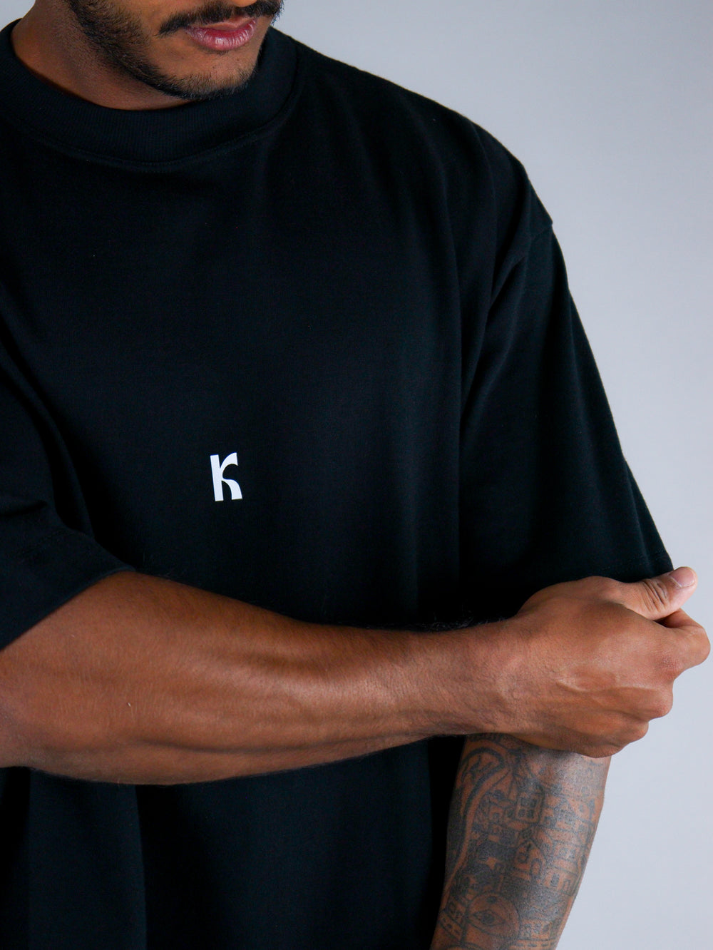 Camiseta Oversized Kouk Nature Preto