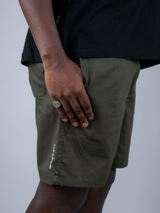 Bermuda Social Verde Musgo