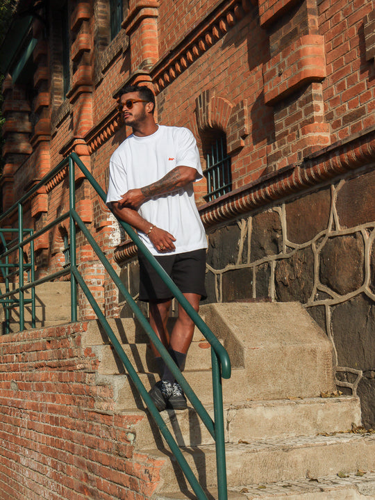 Camiseta Oversized Vulcanism Branco