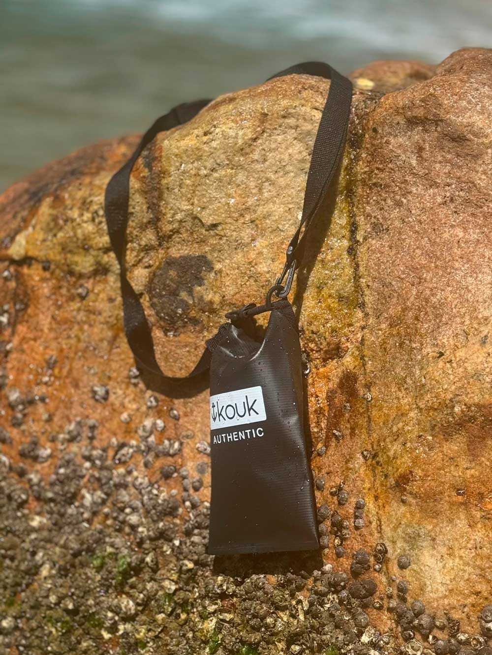 Saco Estanque 2 Litros Preto (Bolsa Impermeável) Praia